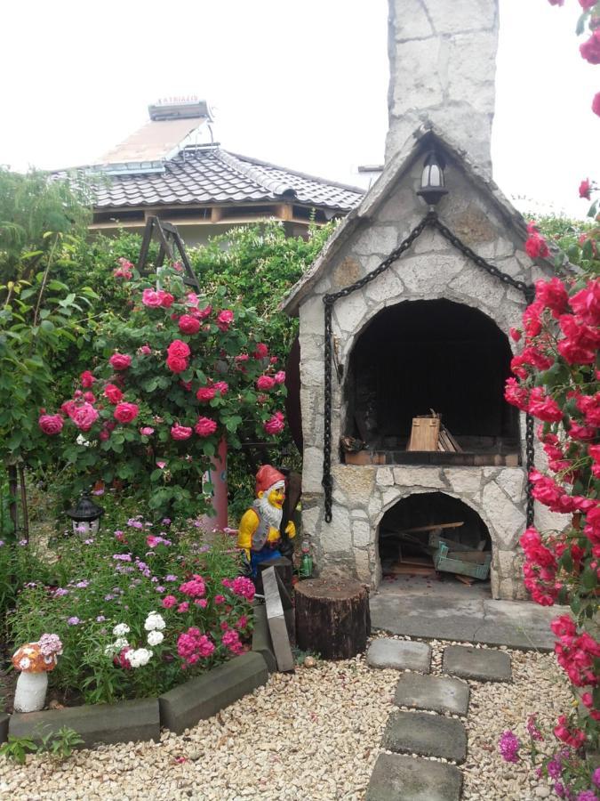 Hotel Casa Ellamy à Două Mai Extérieur photo