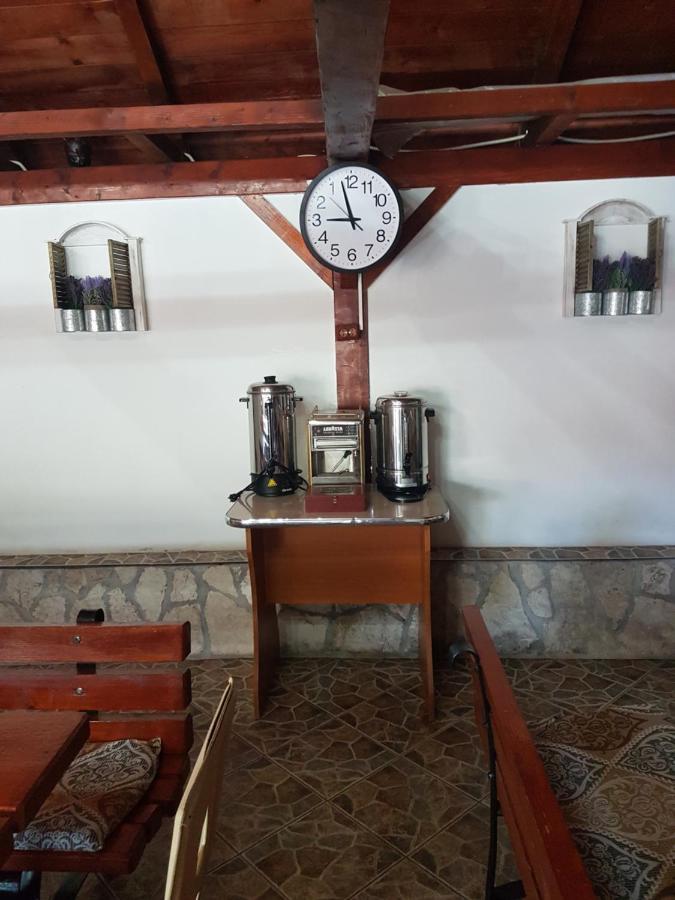 Hotel Casa Ellamy à Două Mai Extérieur photo