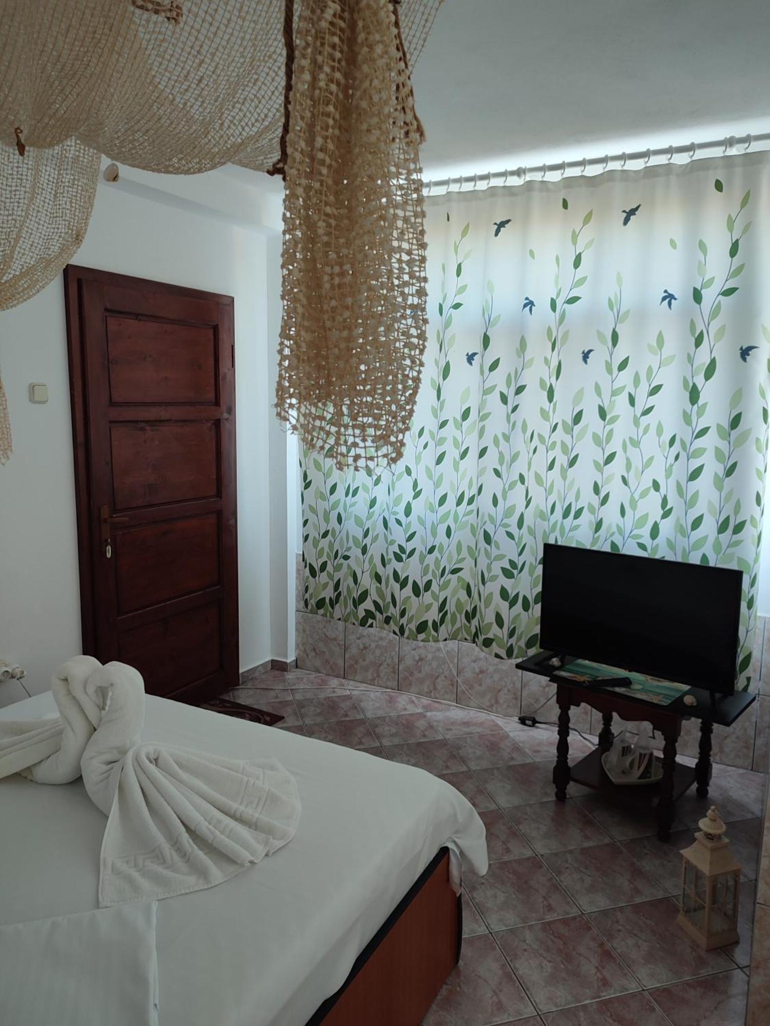 Hotel Casa Ellamy à Două Mai Extérieur photo