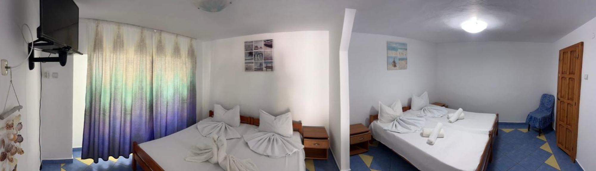 Hotel Casa Ellamy à Două Mai Extérieur photo